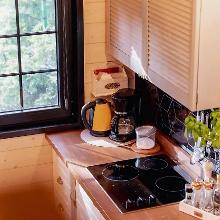 木屋 White & Black *